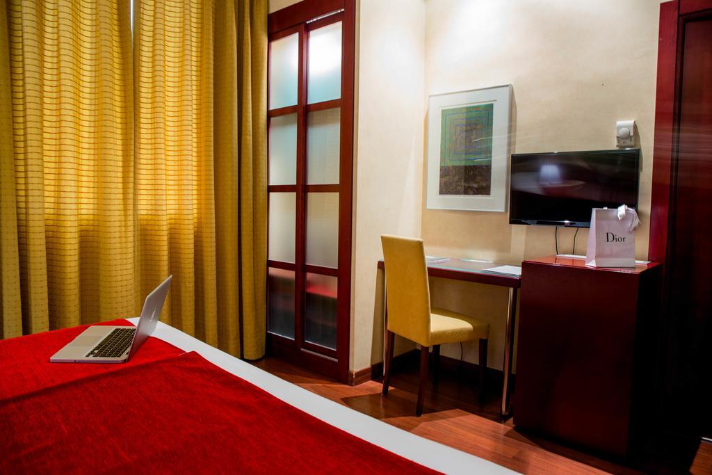 Hotel Arosa 마드리드 객실 사진